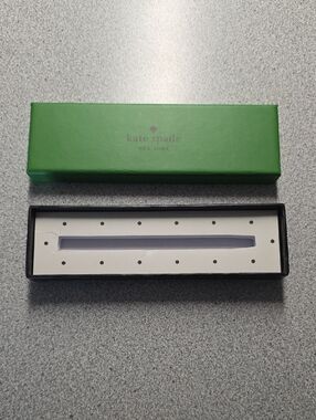 kate spade Green Gift Box with Polka Dot Insert